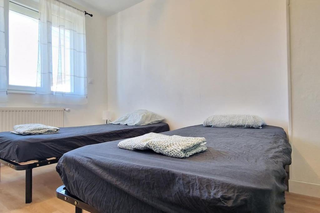 Maison A Aurillac - 3 Chambres - Arrivee Autonome エクステリア 写真